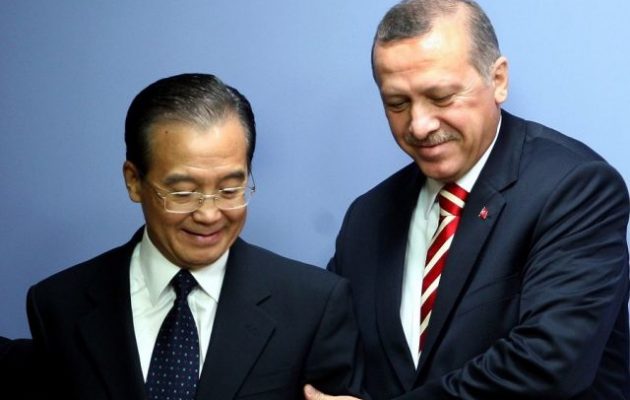 Η Κίνα σπάει τη σιωπή της και «βάζει πλάτη» σε Τουρκία – Θα ξεπεράσετε τις προσωρινές δυσκολίες