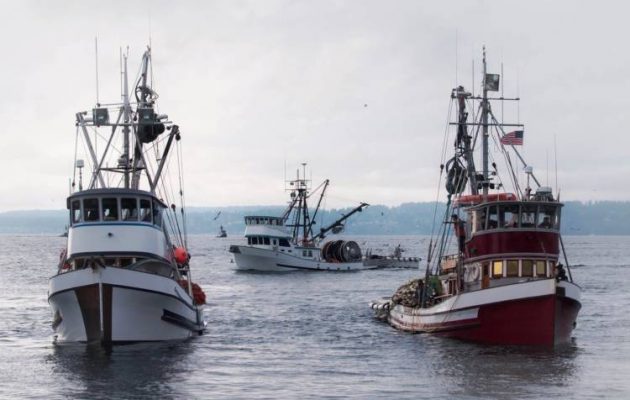 Συναγερμός στη Λέρο: Τούρκοι ψαράδες πυροβόλησαν κατά ριπάς ελληνικά αλιευτικά (βίντεο)