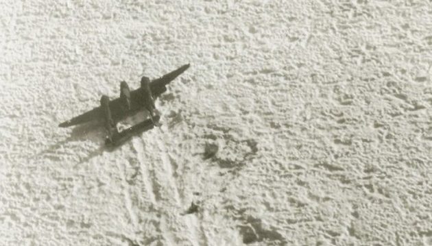 Αεροσκάφος του Β΄ Παγκόσμιου Πολέμου βρέθηκε κάτω από παγετώνα της Γροιλανδίας