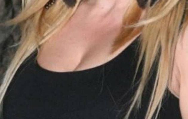 Στο Δαφνί πασίγνωστη Ελληνίδα ηθοποιός – Κλείστηκε οικειοθελώς! (φωτο)