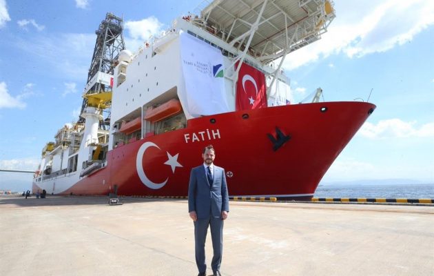 Οι Τούρκοι ετοιμάζονται για γεώτρηση στην Αν. Μεσόγειο – Θέμα ημερών ο απόπλους του «Πορθητή»