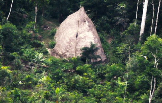 Ντρον ανακάλυψε απομονωμένη φυλή του Αμαζονίου (βίντεο)