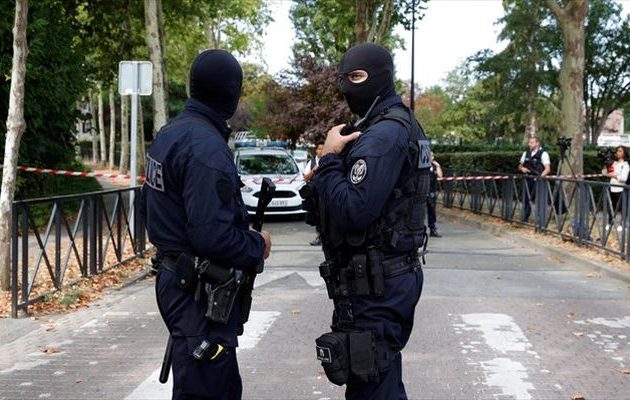 Επίθεση με μαχαίρι στο Παρίσι: Νεκρός ο 36χρονος δράστης