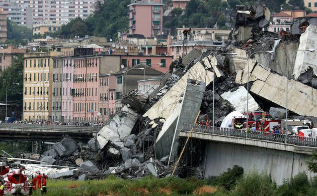 Ιταλία: Βρέθηκαν κι άλλες σοροί στα συντρίμμια της γέφυρας στη Γένοβα – Πάνω από 40 οι νεκροί