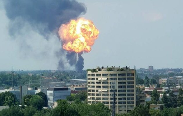 Τρόμος στη Μπολόνια από ισχυρή έκρηξη κοντά στο αεροδρόμιο (φωτο+βίντεο)