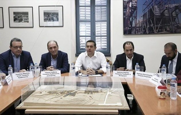 Λαύριο: Σε εξέλιξη σύσκεψη για την «επόμενη μέρα» της εθνικής τραγωδίας
