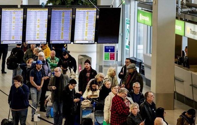 Ξαφνικό πρόβλημα καθηλώνει τα αεροπλάνα σε αεροδρόμιο στο Άμστερνταμ