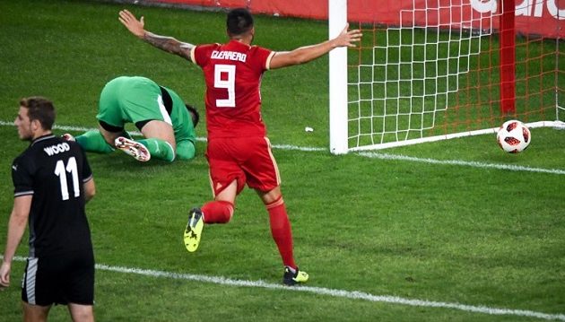 Κοντά στους ομίλους του Europa League o Ολυμπιακός – Κέρδισε 3-1 την Μπέρνλι