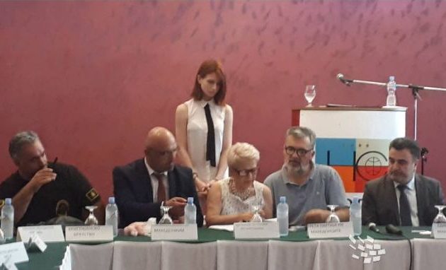 Οι Ρωσόφιλοι στα Σκόπια κατηγορούν τον Ζάεφ για «προδότη» επειδή «άλλαξε το όνομα»