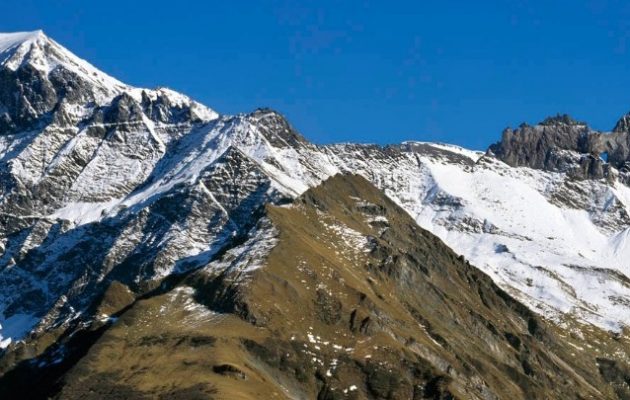 Είκοσι νεκροί από πτώση δικινητήριου αεροσκάφους στις Ελβετικές Άλπεις (βίντεο)