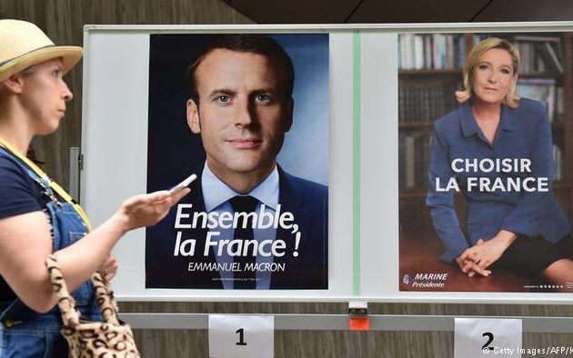 Γαλλία: Η Λεπέν απειλεί τον Μακρόν – Σε απόσταση αναπνοής ενόψει ευρωεκλογών