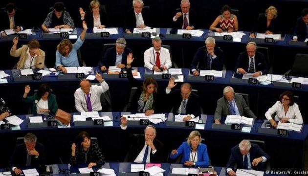 Ποιοι και γιατί βλέπουν «δυσοίωνο» το μέλλον του Ευρωπαϊκού Λαϊκού Κόμματος