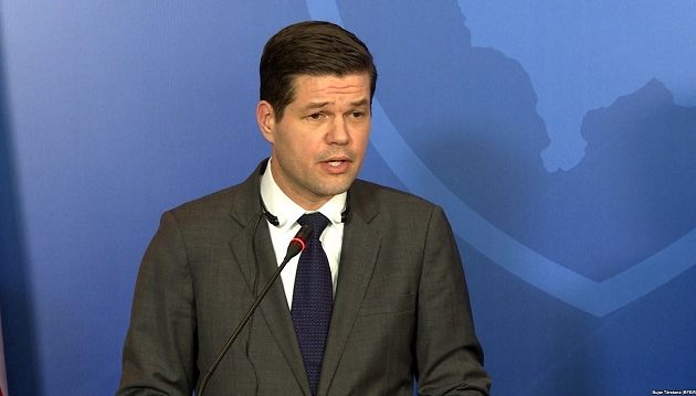 Στα Σκόπια πάει την Πέμπτη ο Αμερικανός υφυπουργός Εξωτερικών
