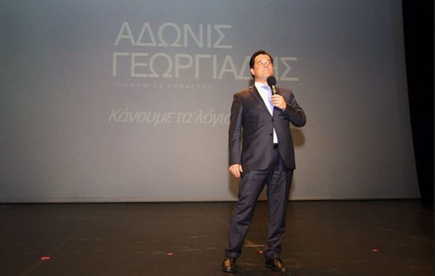Άδωνις ροκ σταρ ή… ευαγγελικός πάστορας; Κάνει ομιλία στην Καλαμάτα και έβαλε εισιτήριο 15 ευρώ