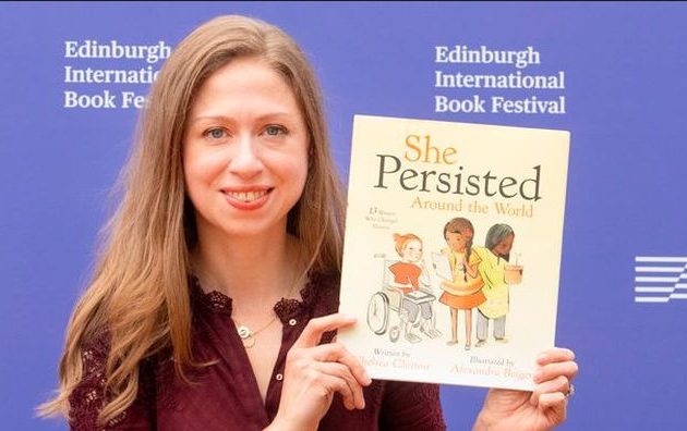 Η Τσέλσι Κλίντον θα ασχοληθεί με την πολιτική και «συμπονά» τον μικρό γιο του Τραμπ