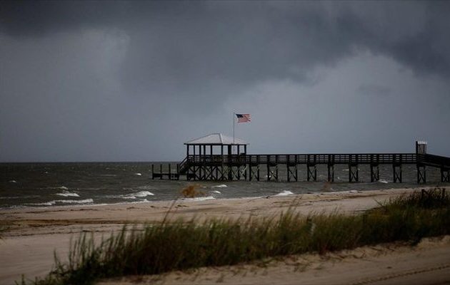 Συναγερμός στις ΗΠΑ για την τροπική καταιγίδα Γκόρντον – Ένα παιδί νεκρό