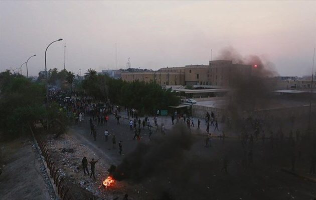 Βασόρα: Κι άλλος διαδηλωτής νεκρός παρά τη διαβεβαίωση για «ούτε μία αληθινή σφαίρα»