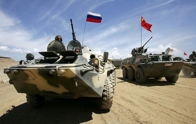 Ρωσία και Κίνα θα πραγματοποιούν κοινά στρατιωτικά γυμνάσια