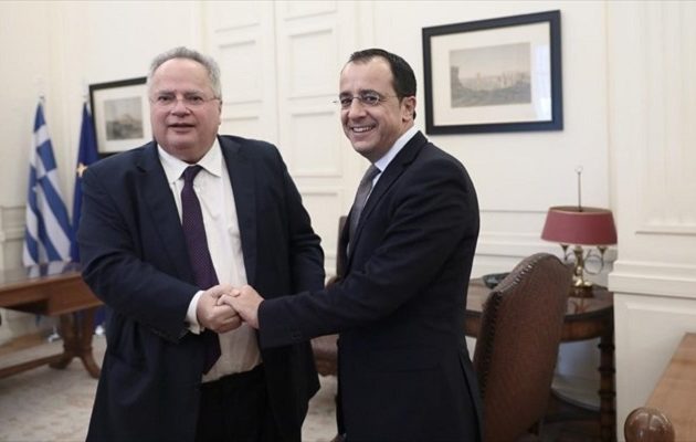 Για τη Νοτιοανατολική Μεσόγειο συζήτησαν Κοτζιάς-Χριστοδουλίδης- Στο Ισραήλ την Πέμπτη ο Έλληνας ΥΠ.ΕΞ.