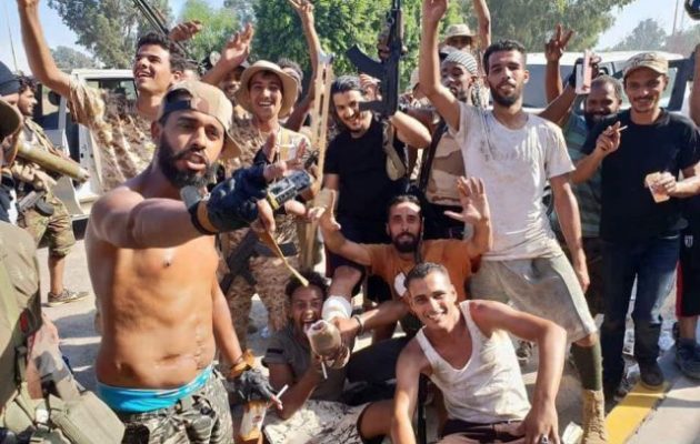 Έκκληση Γκουτέρες να σταματήσουν οι μάχες γύρω από την Τρίπολη της Λιβύης
