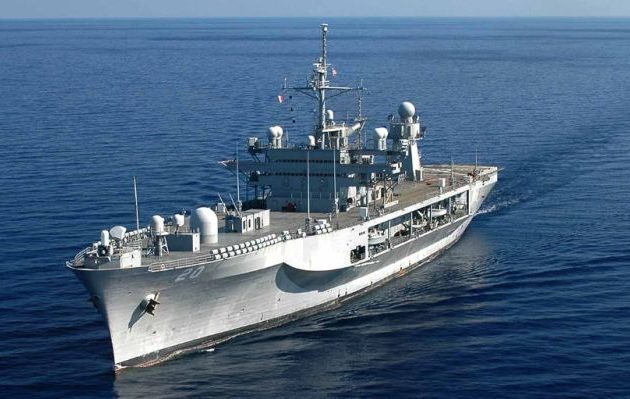 Η ναυαρχίδα του 6ου Στόλου «USS Mount Whitney» στο Λιμάνι της Θεσσαλονίκης για τη ΔΕΘ