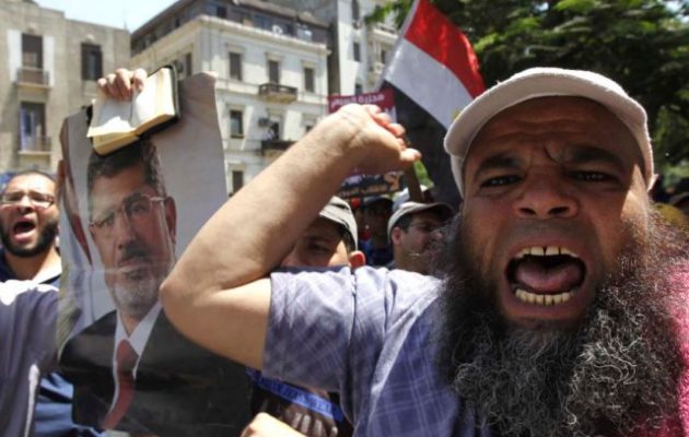 Η Αίγυπτος «παγώνει» τα περιουσιακά στοιχεία των «Αδελφών Μουσουλμάνων»