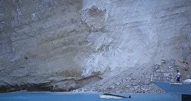 Τι έδειξαν οι έρευνες στην παραλία «Ναυάγιο» στη Ζάκυνθο μετά την κατολίσθηση