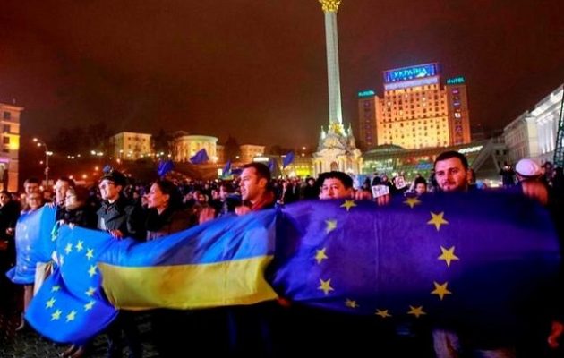 Πάνω από τους μισούς Ουκρανούς θέλουν ένταξη της χώρας τους στην Ε.Ε.