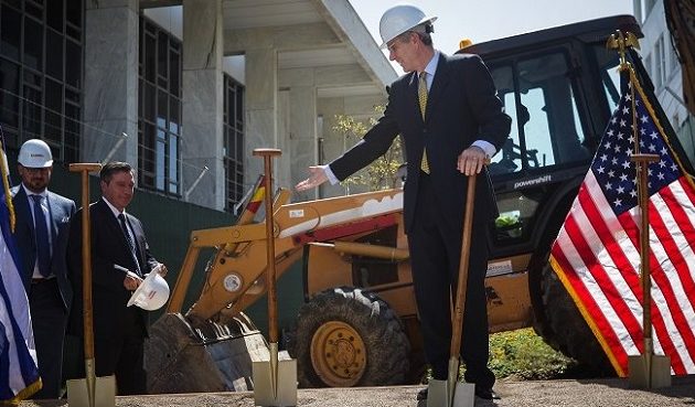 Aνακαινίζεται η αμερικανική πρεσβεία στην Αθήνα – «Οι ΗΠΑ δεσμεύονται να στηρίξουν την Ελλάδα»