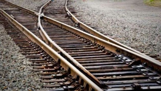 Τραγικό: 30χρονος παρασύρθηκε και σκοτώθηκε από τρένο στην Πέλλα