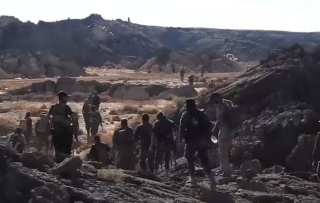 Το Ισλαμικό Κράτος κρατά γερά στο ηφαίστειο Αλ Σάφα – Συνεχίζεται η πολιορκία του (βίντεο)