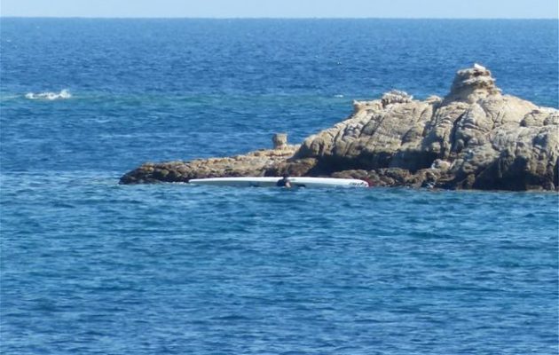 Η περιπέτεια του Γιώργου Παπανδρέου με κανό στη Σκιάθο (φωτο)