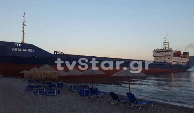 Τουρκικό πλοίο προσάραξε σε παραλία της Εύβοιας