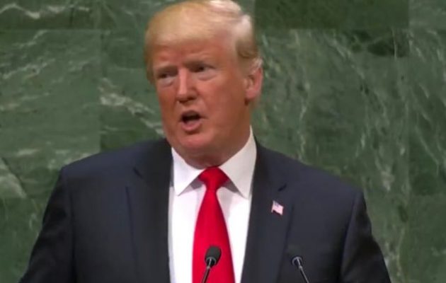 Ντόναλντ Τραμπ προς χώρες του ΟΠΕΚ: Εμείς σας υπερασπιζόμαστε, εσείς μειώστε τις τιμές του πετρελαίου