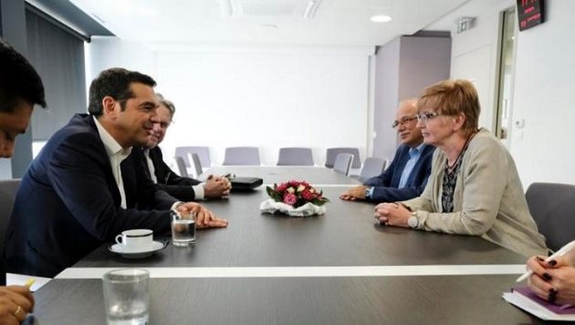 Διμερείς Τσίπρα με Μοσκοβισί και Μπούλμαν: Κοινό μέτωπο των προοδευτικών δυνάμεων