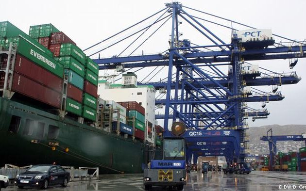 Handelsblatt: Πειραιάς, πολιτικό «όπλο» και πύλη της Κίνας στην Ευρώπη