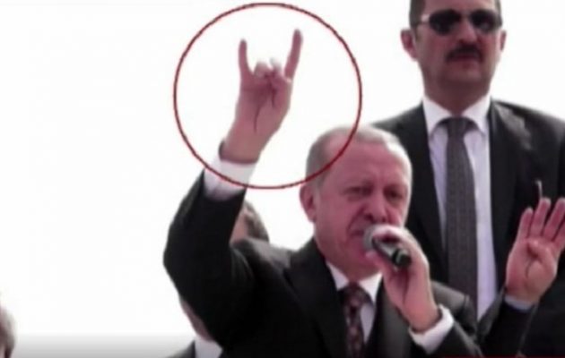 Η Μέρκελ «χτυπάει» τους Γκρίζους Λύκους – Τους παρομοιάζει με τους Ναζί