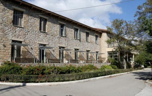 Πυρκαγιά στο Γηροκομείο Αθηνών – Έξι ηλικιωμένοι στο νοσοκομείο