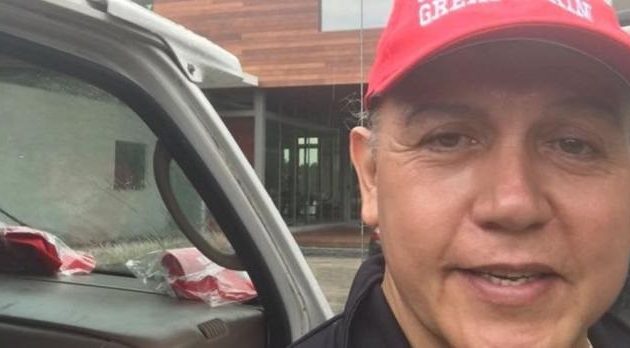 Στη φυλακή ο 56χρονος πρώην στρίπερ που έστελνε τρομοδέματα στις ΗΠΑ