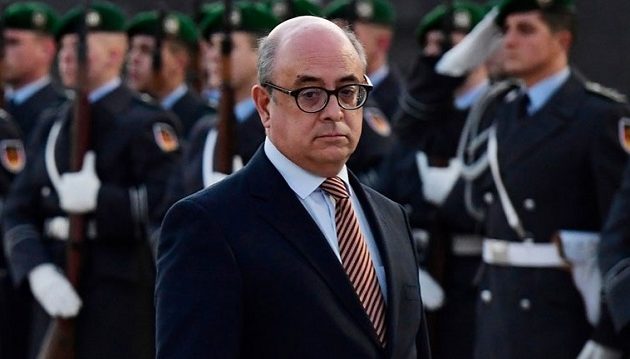 Παραιτήθηκε ο υπ. Άμυνας της Πορτογαλίας- Τον εμπλέκουν σε συγκάλυψη κλοπής όπλων