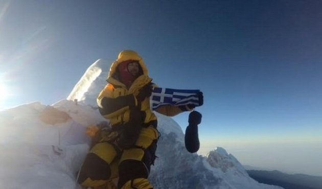 Δύο Έλληνες έγραψαν ιστορία κατακτώντας την κορυφή του κόσμου