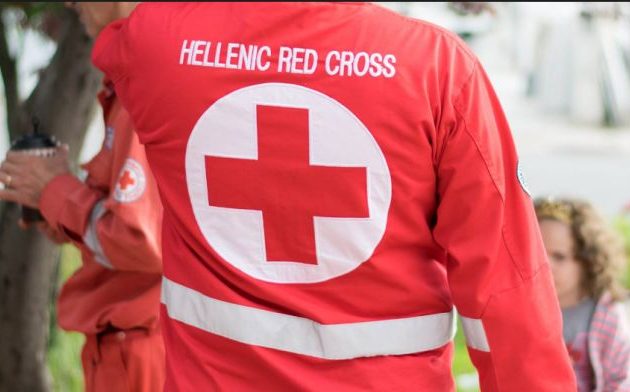 Ο Ελληνικός Ερυθρός Σταυρός διαψεύδει τα δημοσιεύματα περί διεθνούς αποβολής του
