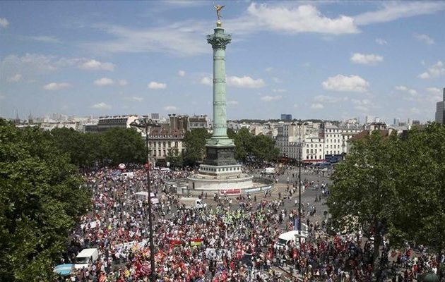 Γιατί τα συνδικάτα καλούν τους Γάλλους να κατέβουν στους δρόμους σε μαζικές διαδηλώσεις