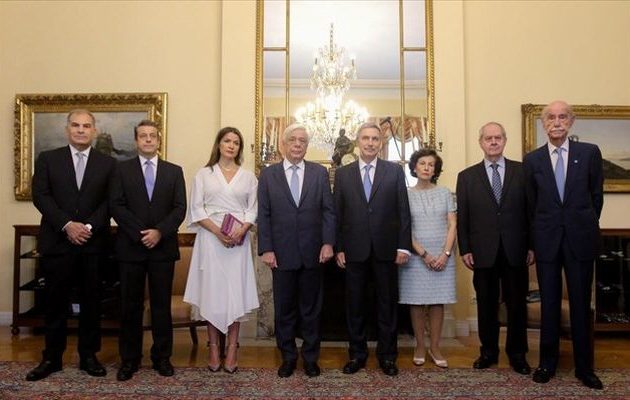 Συνάντηση Παυλόπουλου με στελέχη του Ιδρύματος Ωνάση – Η μεγάλη δωρεά για την Υγεία