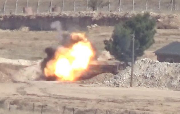 Οι Κούρδοι απάντησαν στους τουρκικούς βομβαρδισμούς στη βόρεια Συρία – Ανατίναξαν τουρκικό καμιόνι (βίντεο)
