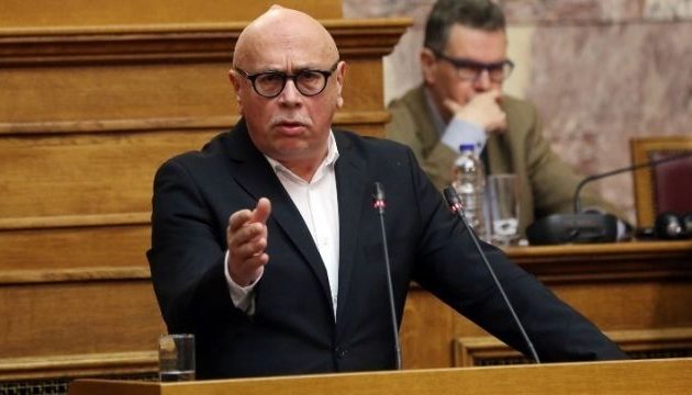 Δουζίνας: Χρονικά υπερώριμες οι συνθήκες για την αναθεώρηση του Συντάγματος