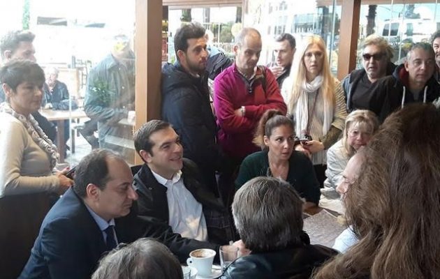 Πάλι fake news: Τι πραγματικά είπε ο Τσίπρας στο Μάτι για τα 2.000