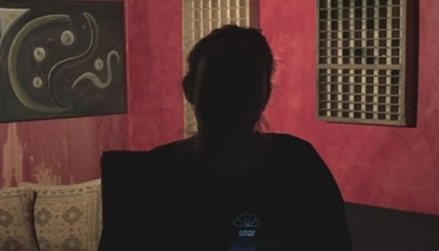 «Η μάνα μου είναι ηρωίδα» – Τι είπε η κόρη της φυλακισμένης καθαρίστριας (βίντεο)