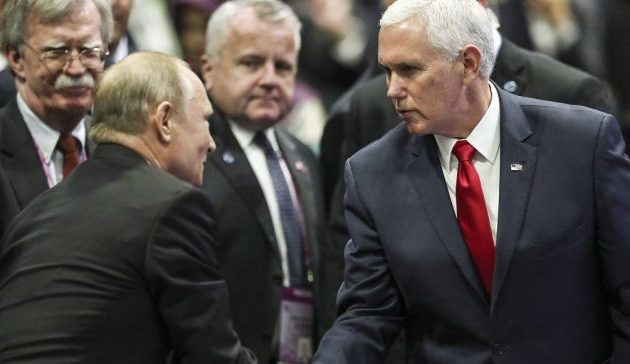 Πούτιν σε Πενς: Το Κρεμλίνο δεν είχε ανάμειξη στις εκλογές του 2016