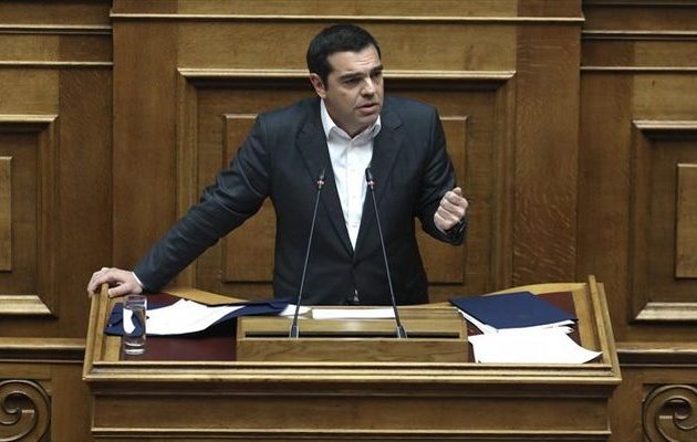 Τσίπρας: Κροκοδείλια δάκρυα ΝΔ για τη φοιτητική διαρροή στο εξωτερικό
